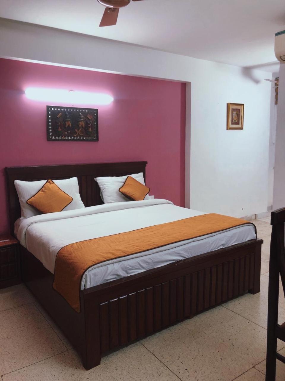 Awasthi Kozi Stays B&B - Closest To Vfs New Delhi Exterior photo